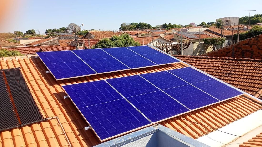 Instalação de energia solar concluída pela SolarMais